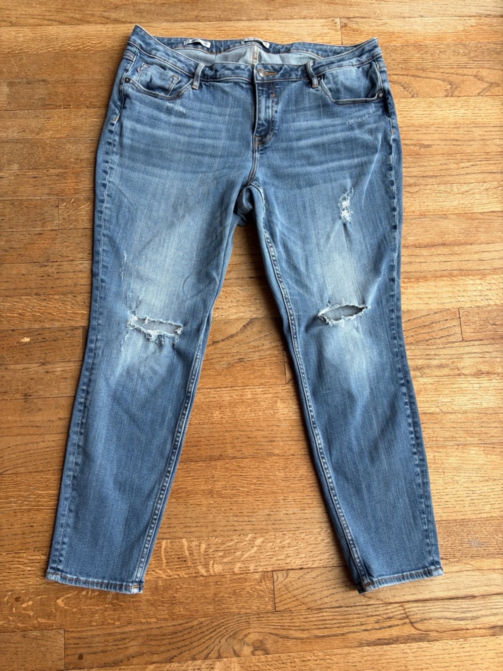 Vigoss Light Blue Distressed Skinny Jeans
